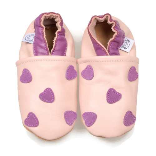pink-shoes-with-purple-hearts